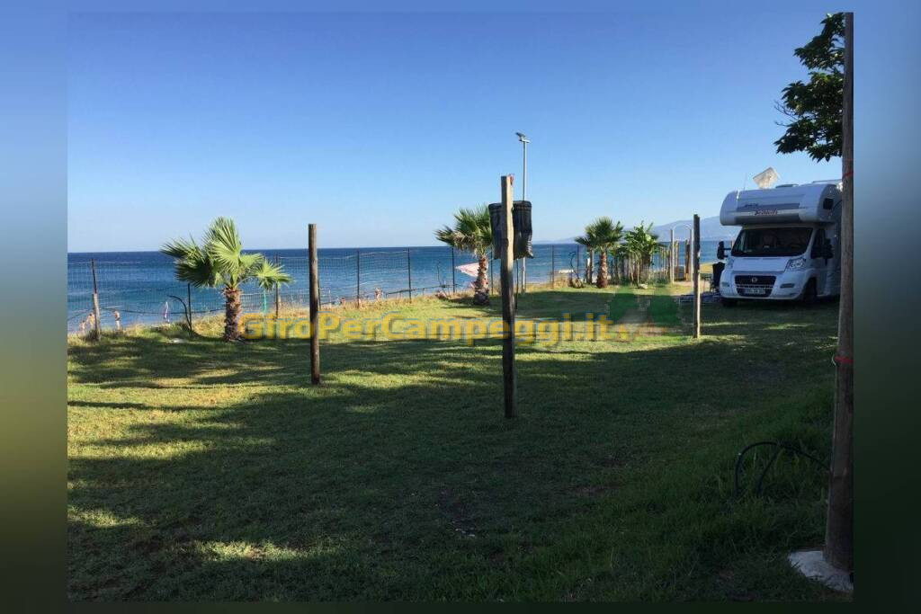 Villaggio Camping Calabrisella di Borgia (CZ)