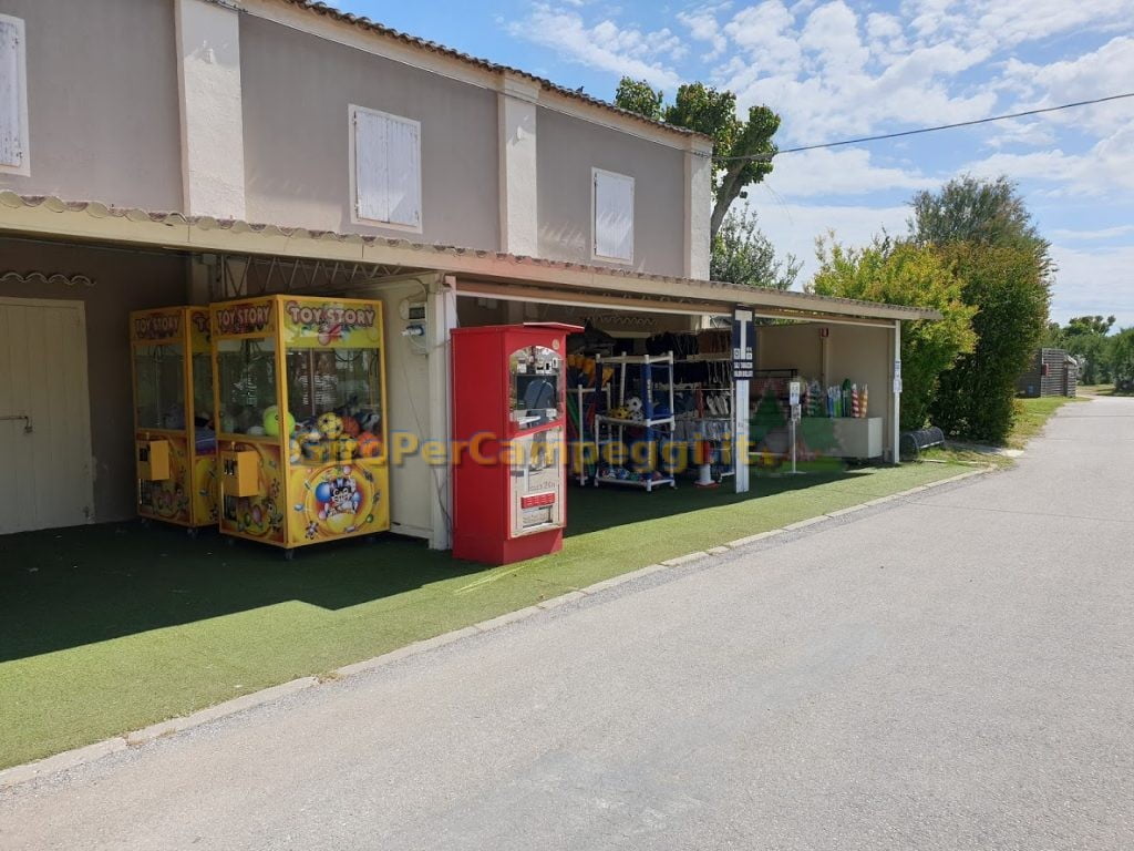 Bazar Camping Village Vigna Sul Mar di Comacchio (FE)