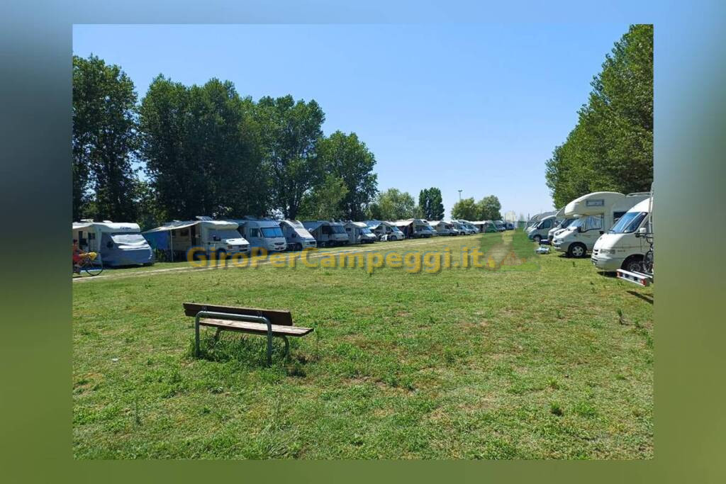 Area Camper Mare e Parco di Ravenna (RA)