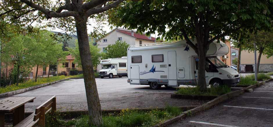 Area Attrezzata Camper Sassoferrato (AN)