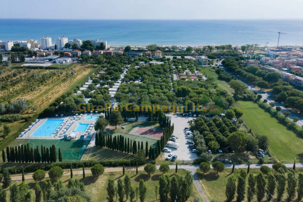 Camping Centro Vacanze Summerland di Senigallia (AN)