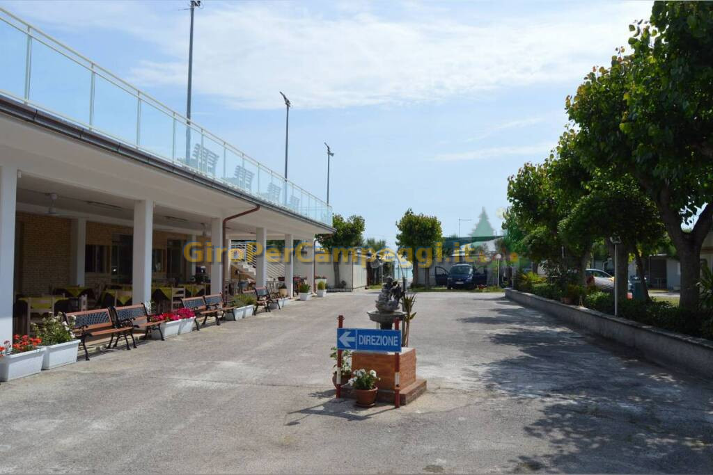 Camping Tre Archi di Fermo (FM)