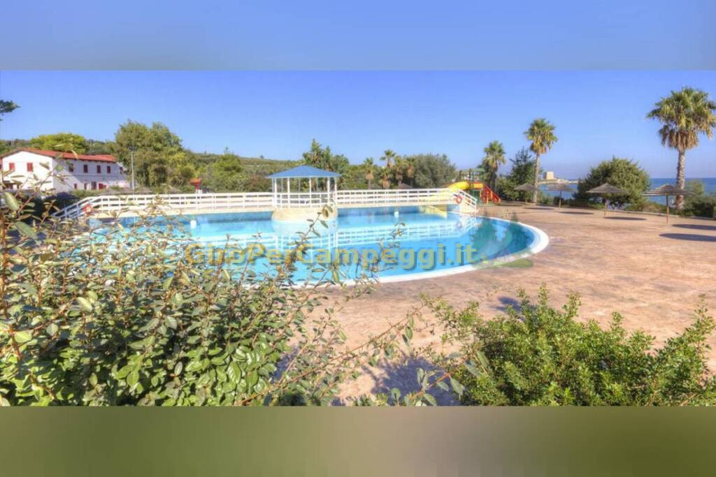 Villaggio Camping Internazionale Manacore di Peschici (FG)