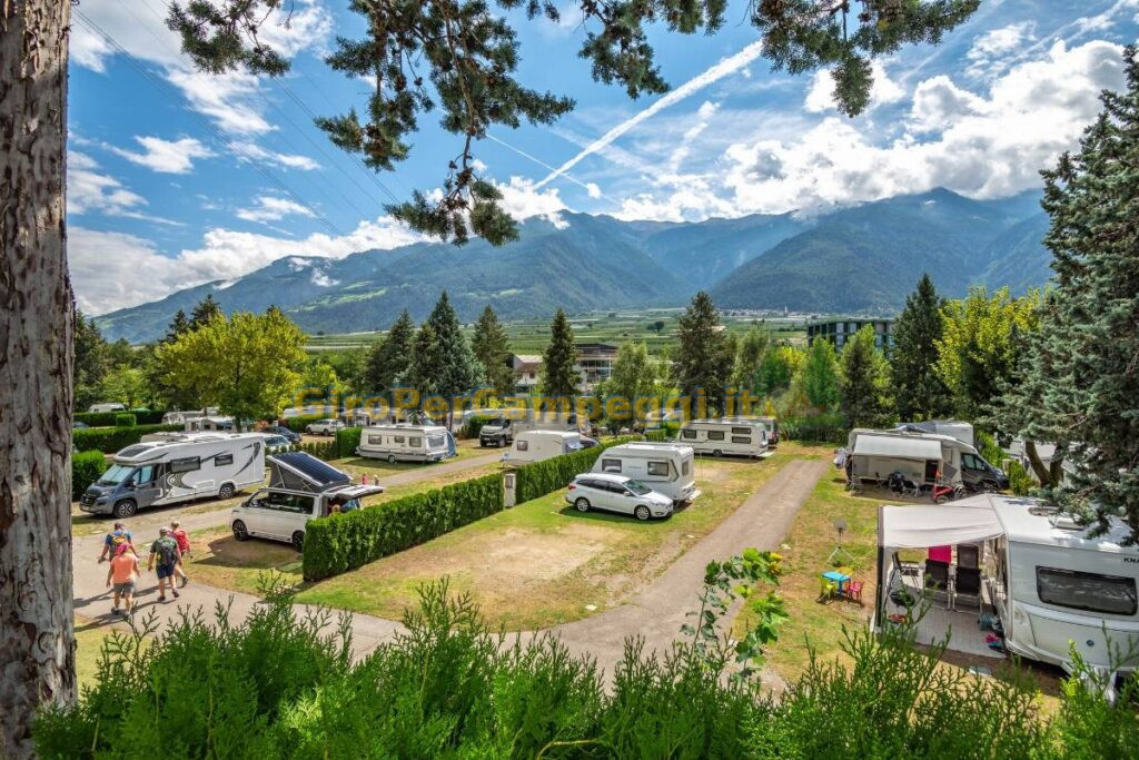 Camping Latsch di Laces (BZ)