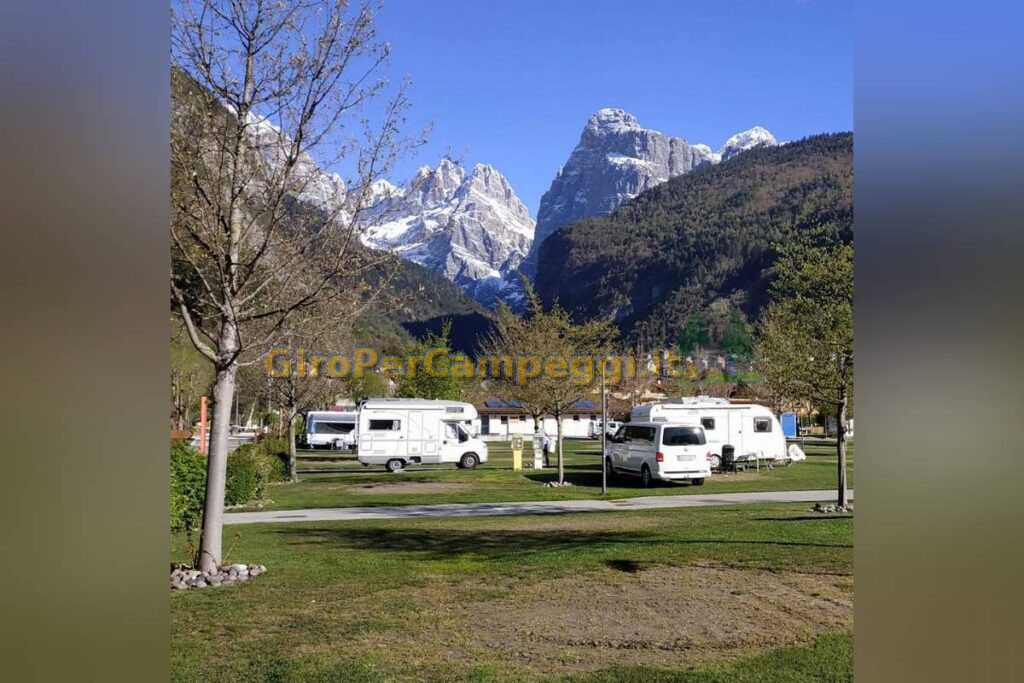 Camping Spiaggia Lago di Molveno di Molveno (TN)