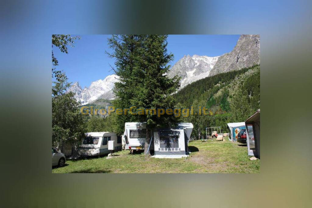 Camping Grandes Jorasses di Courmayeur (AO)