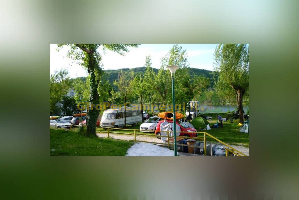 Camping Riva D'Oro di Revine Lago (TV)