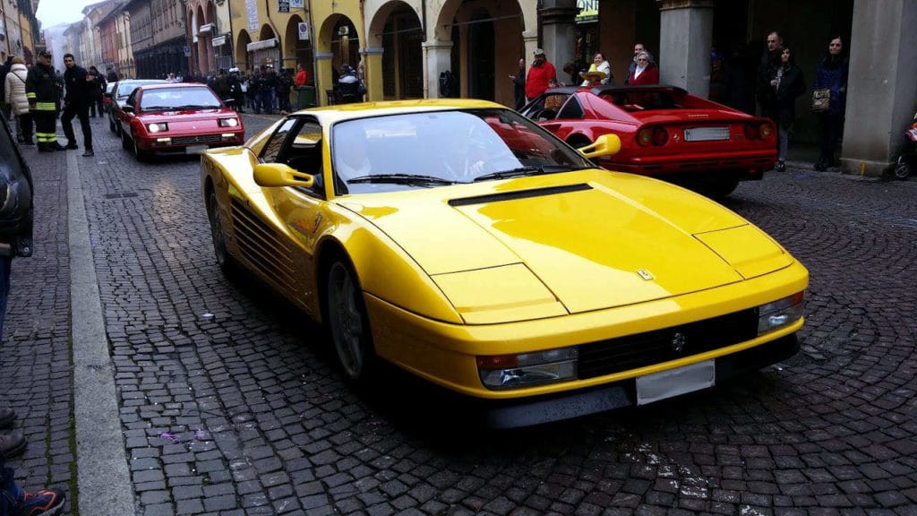 Con il Camper al Carnevale di Cento - Sfilata Ferrari