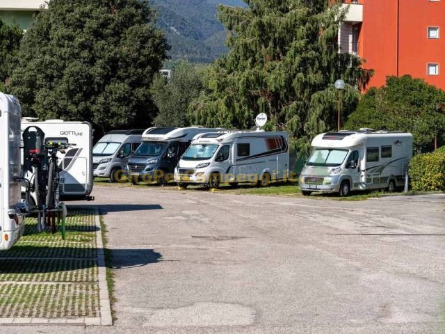 Area Sosta Camper Brione Riva del Garda (TN)