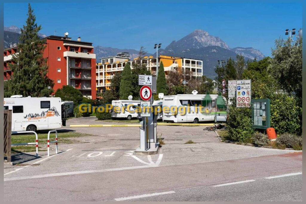 Area Sosta Camper Brione Riva del Garda (TN)