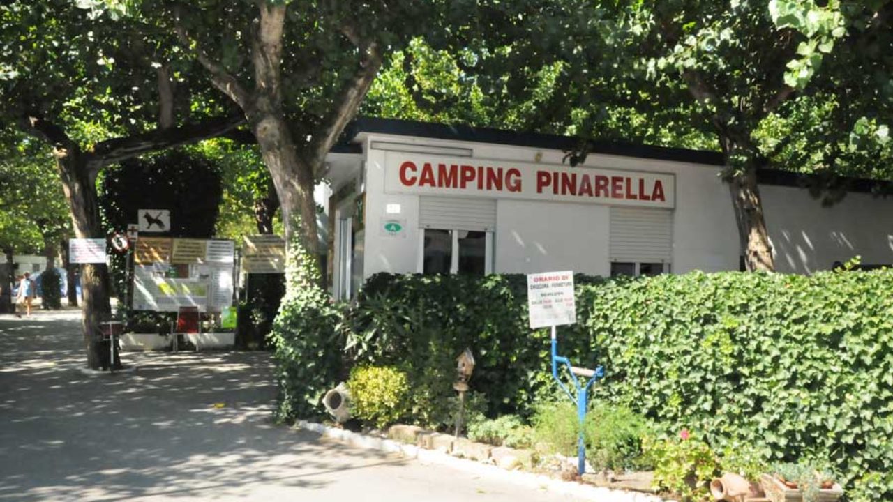 Camping Pinarella Di Cervia Ra Giro Per Campeggi